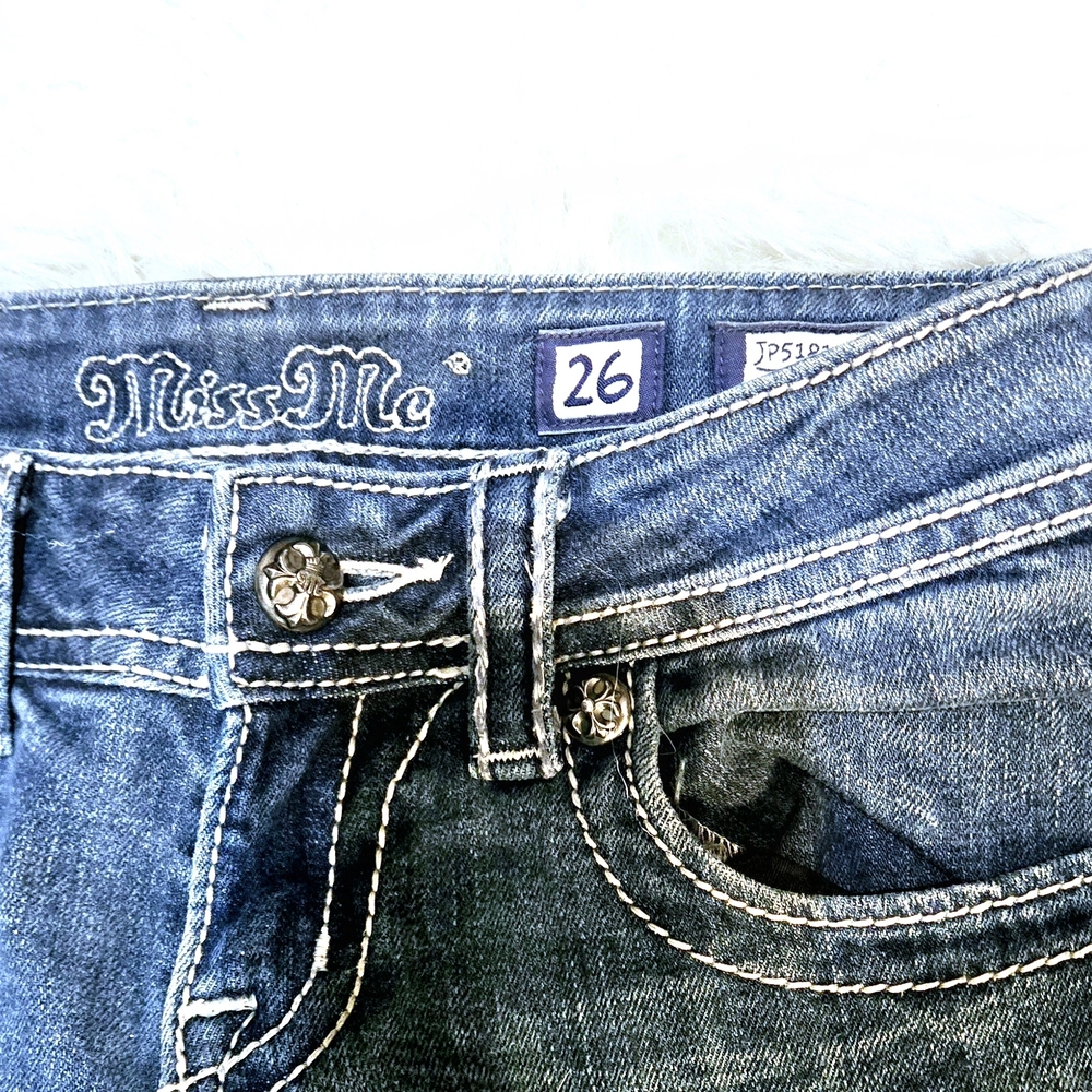 Miss Me Bootcut Jeans Size 26x33 - Picture 3 of 3